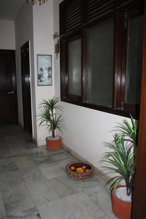 Jeraths Villa Bed And Breakfast Delhi  Kültér fotó